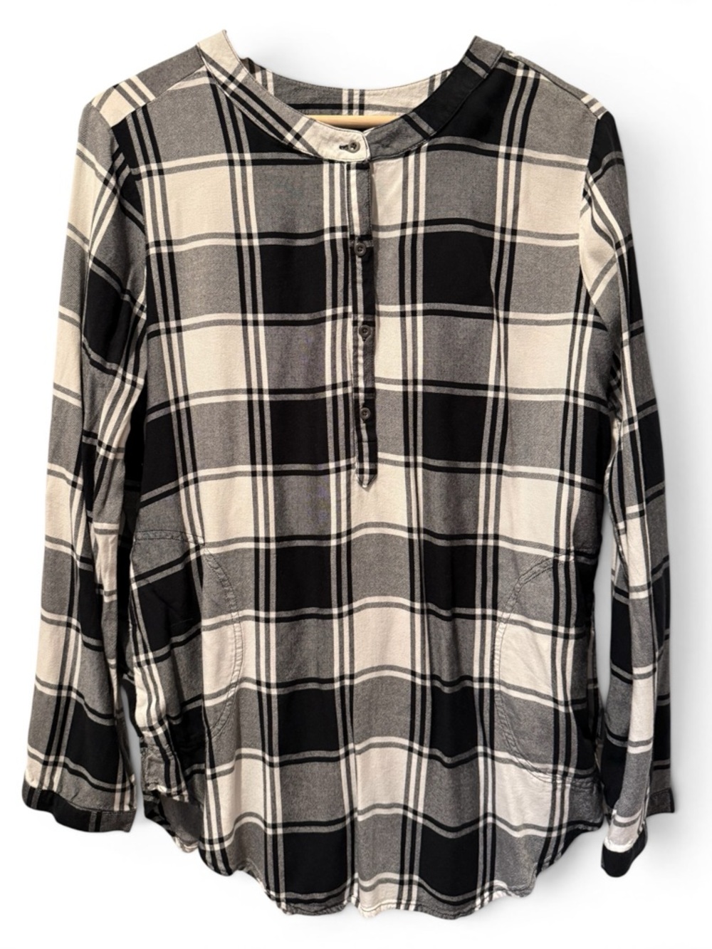Eddie Bauer Black and Cream Plaid Button-Up Shirt with pockets